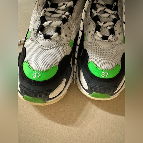 Balenciaga Triple S Green Grey - Picture 7 of 8